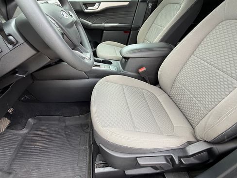 Used 2021 Ford Escape SE w/ SE Sport Appearance Package AWD/4WD image 13