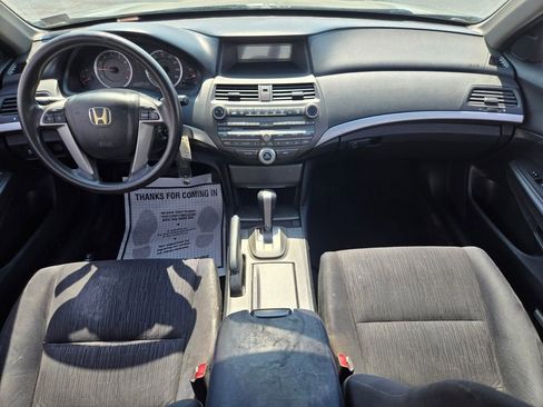 Used 2012 Honda Accord LX image 10