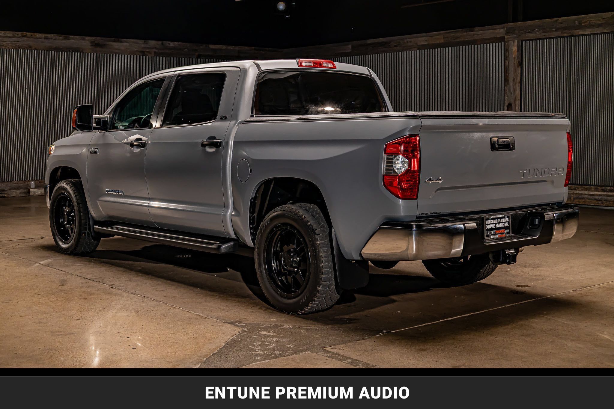 Used 2019 Toyota Tundra SR5 w/ SR5 Upgrade Package AWD/4WD image 6