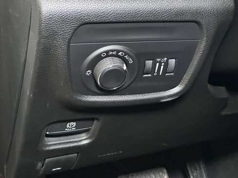 New 2026 Jeep Grand Cherokee L 4WD image 22