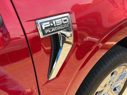 Used 2022 Ford F150 Platinum w/ Equipment Group 701A High AWD/4WD image 18