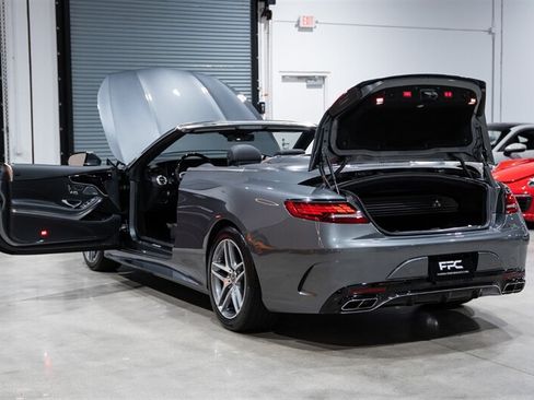 Used 2018 Mercedes-Benz S 560 Cabriolet w/ Sport Package image 37