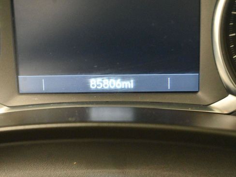 Used 2022 Chevrolet Equinox Premier FWD image 22