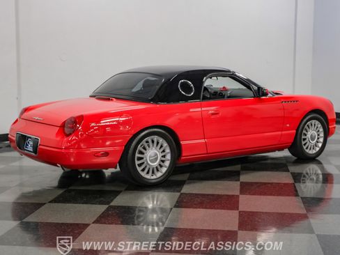 Used 2004 Ford Thunderbird RWD image 17