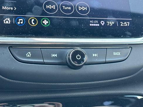 Used 2023 Buick Encore GX Preferred w/ Cold Weather Comfort Package FWD image 29