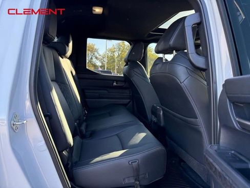 Used 2025 Toyota Tacoma Limited image 12