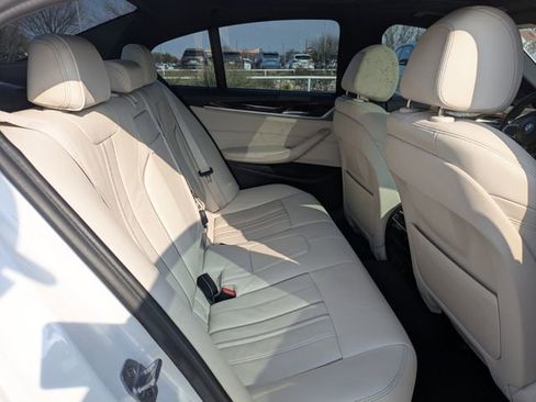 Used 2019 BMW 540i xDrive w/ Convenience Package image 32