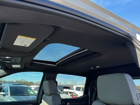 New 2026 Chevrolet Silverado 1500 ZR2 image 16