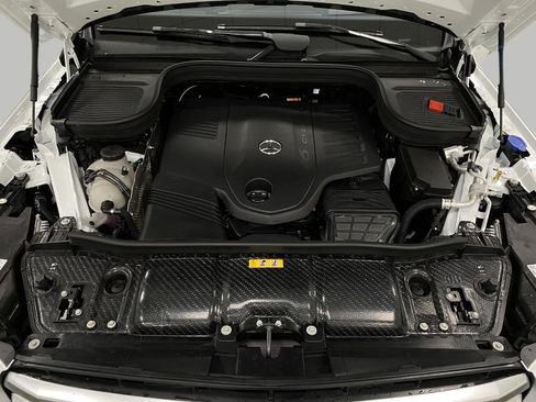 New 2026 Mercedes-Benz GLS 450 4MATIC image 43