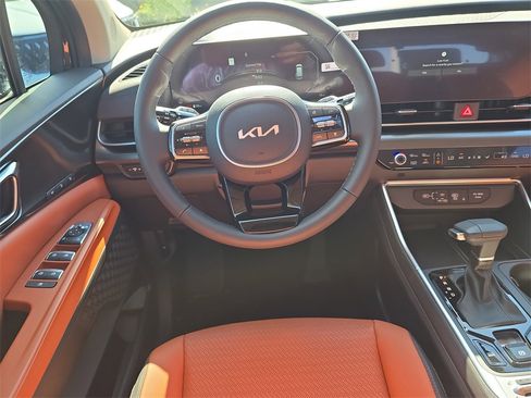New 2026 Kia Carnival SX Prestige image 16