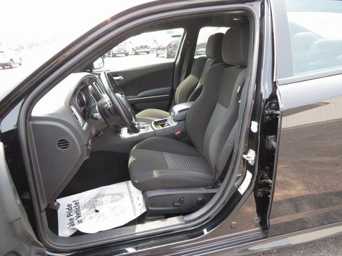 Used 2022 Dodge Charger GT w/ Driver Convenience Group image 10