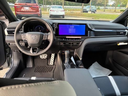 New 2026 Toyota Camry SE image 17
