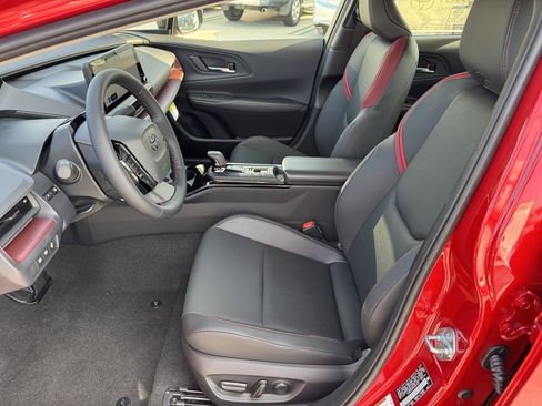 New 2026 Toyota Prius Plug-In Hybrid image 2