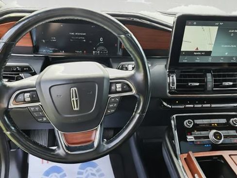 Used 2021 Lincoln Navigator Reserve AWD/4WD image 15