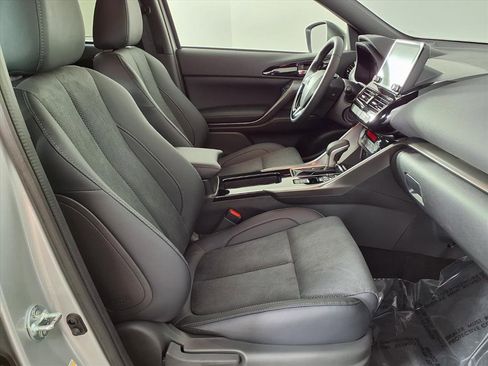 New 2026 Mitsubishi Eclipse Cross Black Edition image 9