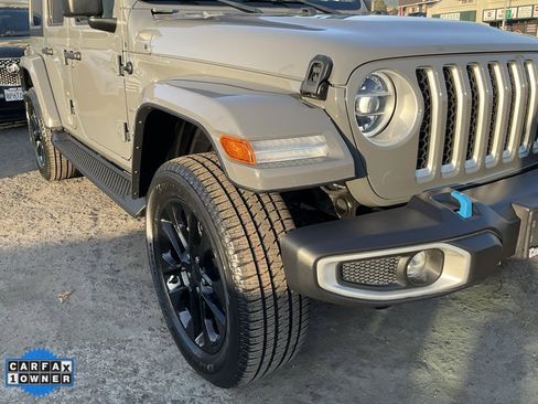 Used 2022 Jeep Wrangler Unlimited Sahara w/ Cold Weather Group image 68