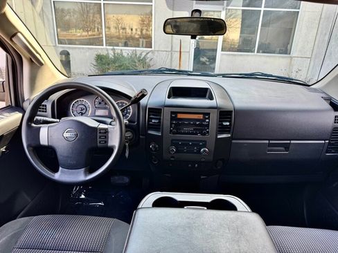 Used 2012 Nissan Titan SV image 13