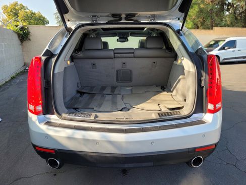 Used 2012 Cadillac SRX Luxury image 27