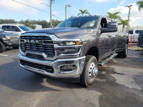 New 2026 RAM 3500 Tradesman image 4