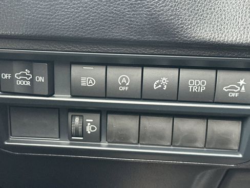 New 2026 Toyota Tundra SR5 image 29