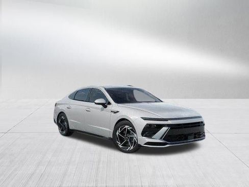 New 2026 Hyundai Sonata SEL image 2