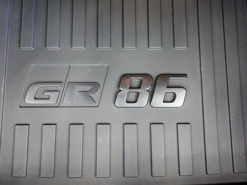 New 2025 Toyota GR86 image 17
