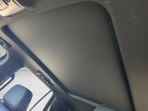 Used 2021 Chevrolet Tahoe Z71 image 14