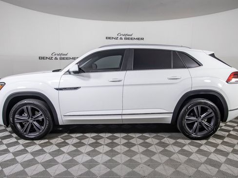 Used 2021 Volkswagen Atlas Cross Sport SE w/ V6 Towing Package FWD image 10