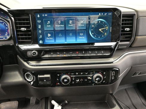 Used 2025 Chevrolet Silverado 1500 ZR2 w/ Technology Package image 22