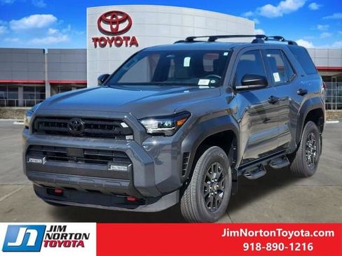 New 2026 Toyota 4Runner SR5 image 2