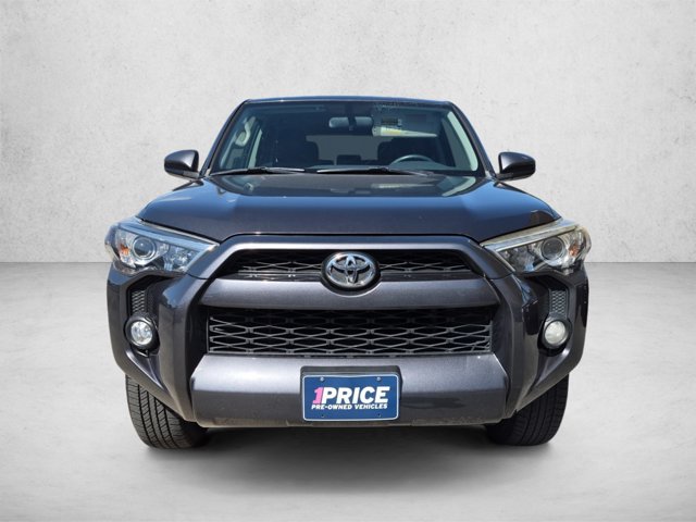 Used 2016 Toyota 4Runner SR5 RWD image 2