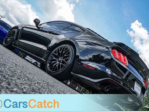 Used 2017 Ford Mustang GT Premium w/ GT Performance Package RWD image 4