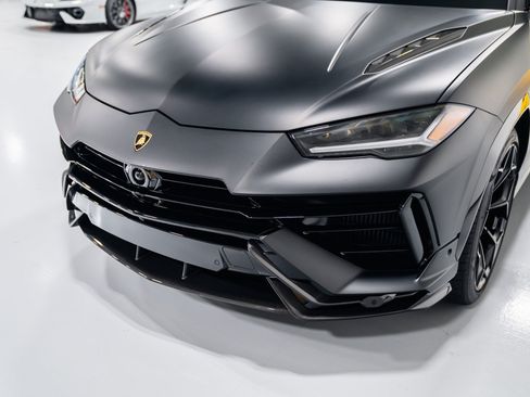 Used 2024 Lamborghini Urus Performante AWD/4WD image 31