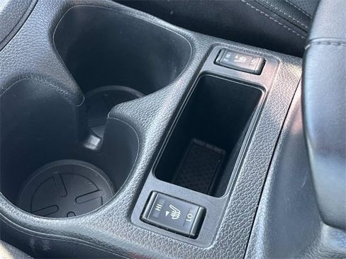 Used 2018 Nissan Rogue SL w/ Premium Package image 32