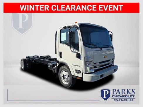 New 2025 Chevrolet Low Cab Forward image 1