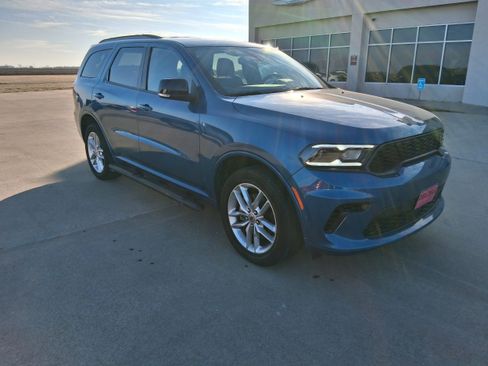 Used 2024 Dodge Durango GT image 4