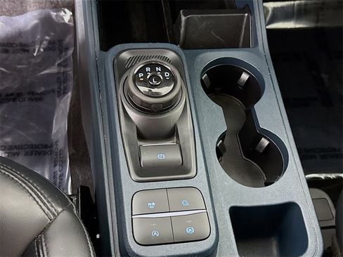 Used 2023 Ford Maverick Lariat w/ Equipment Group 500A Standard image 8