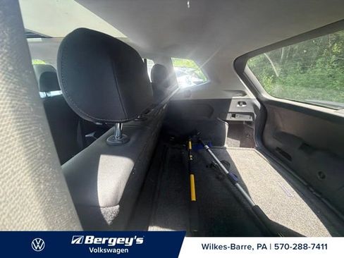 Used 2020 Volkswagen Tiguan SE w/ Panoramic Sunroof Package AWD/4WD image 9