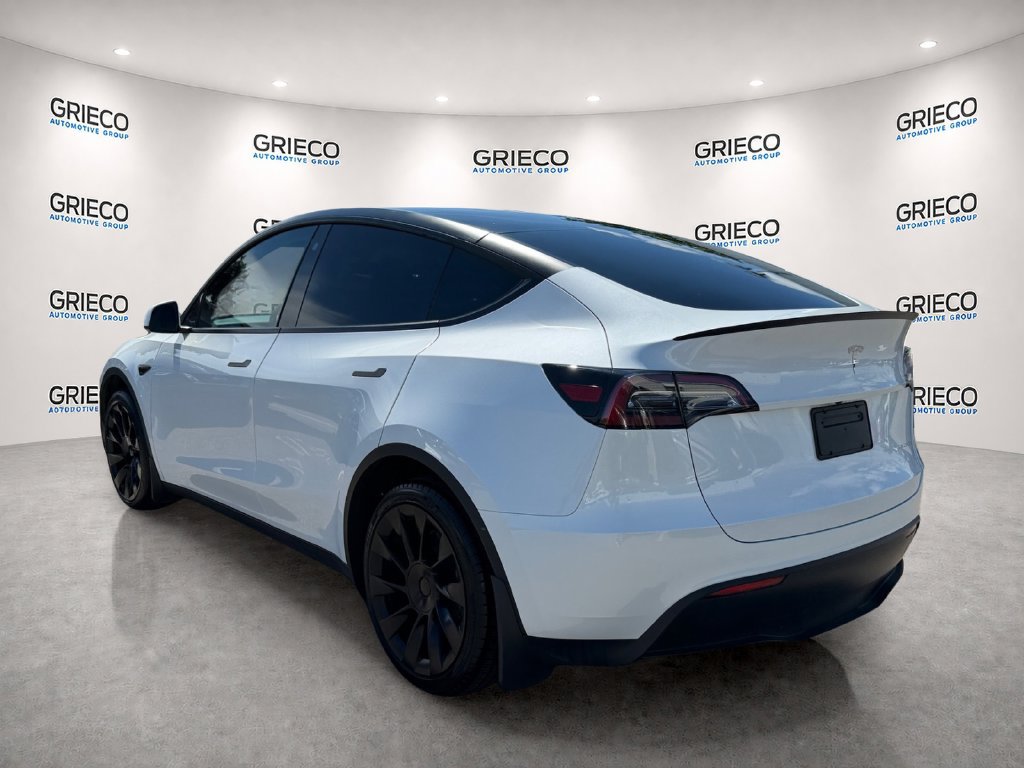 Used 2023 Tesla Model Y Long Range AWD/4WD image 5