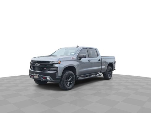 Used 2020 Chevrolet Silverado 1500 LT Trail Boss AWD/4WD image 4