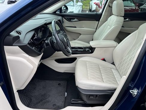 Used 2023 Buick Envision Avenir AWD/4WD image 27