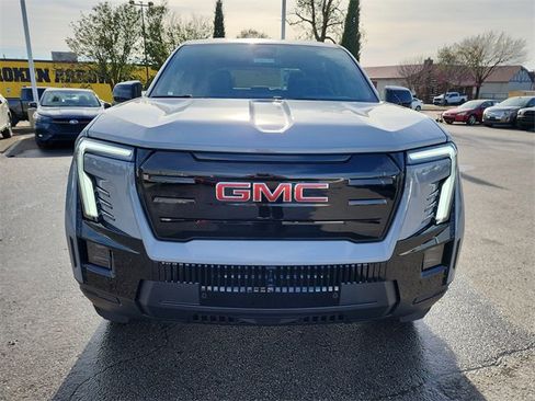 New 2026 GMC Sierra EV Elevation image 12