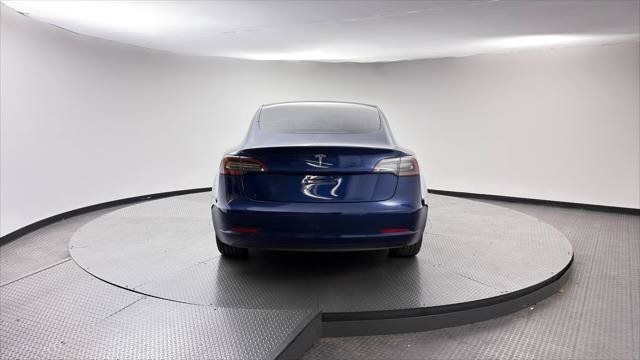 Used 2021 Tesla Model 3 Standard Range Plus RWD image 6