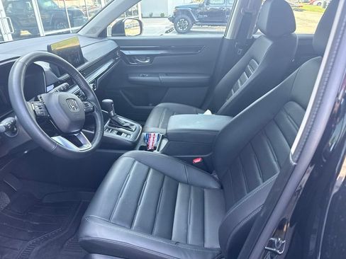 Used 2026 Honda CR-V EX-L image 4