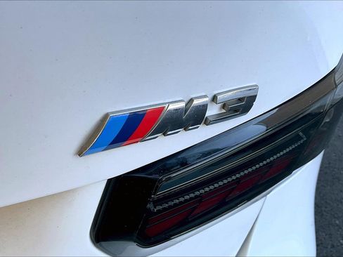 Used 2017 BMW M3 image 24