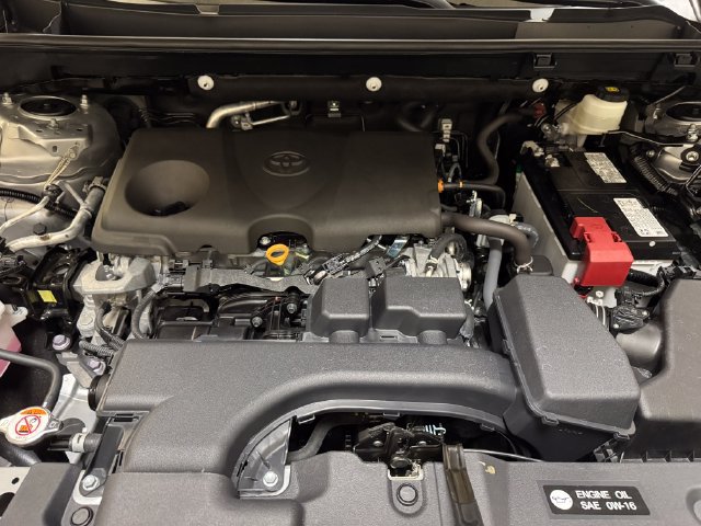 Used 2025 Toyota RAV4 XLE Premium FWD image 25