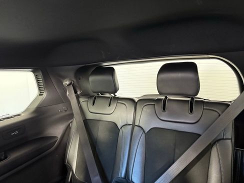 Used 2022 Jeep Grand Cherokee L Laredo image 7