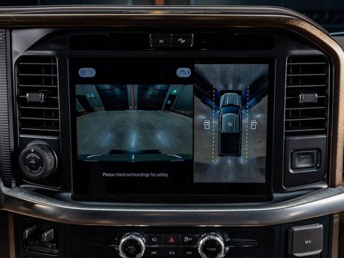 Used 2025 Ford F150 King Ranch w/ FX4 Off-Road Package image 26