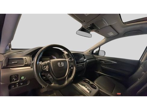 Used 2020 Honda Ridgeline RTL image 11