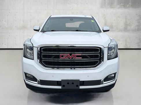 Used 2016 GMC Yukon XL SLE w/ Convenience Package image 2